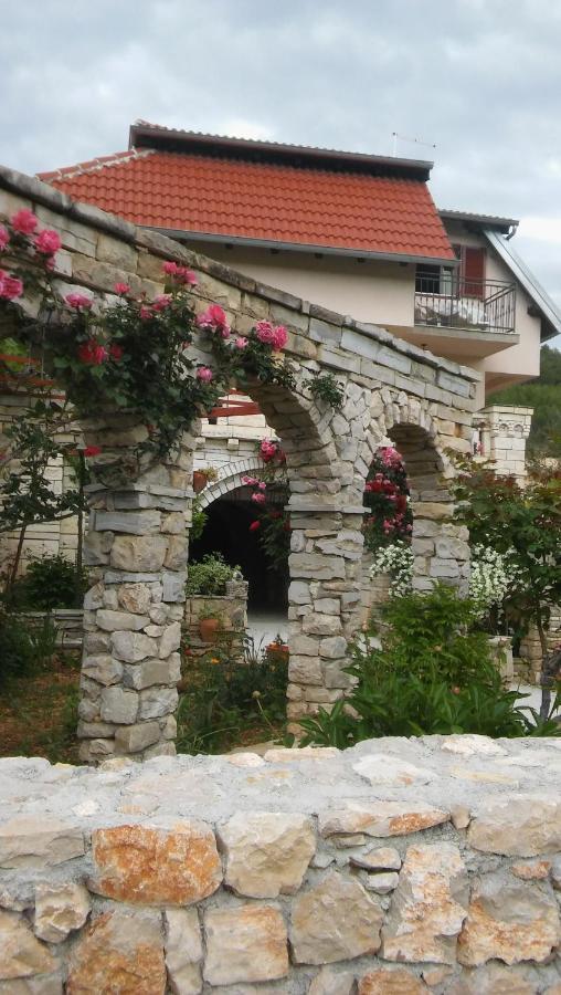 Ferienwohnung Ruza Skradin Exterior foto